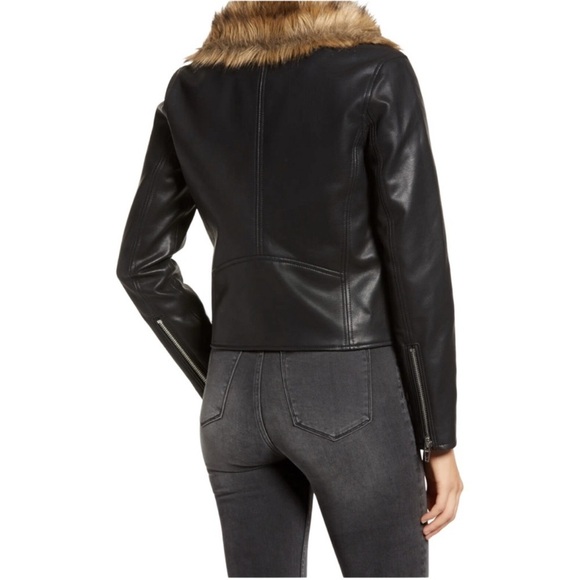 Blank NYC Faux leather moto jacket with removable fur trim Sz M - Picture 3 of 7